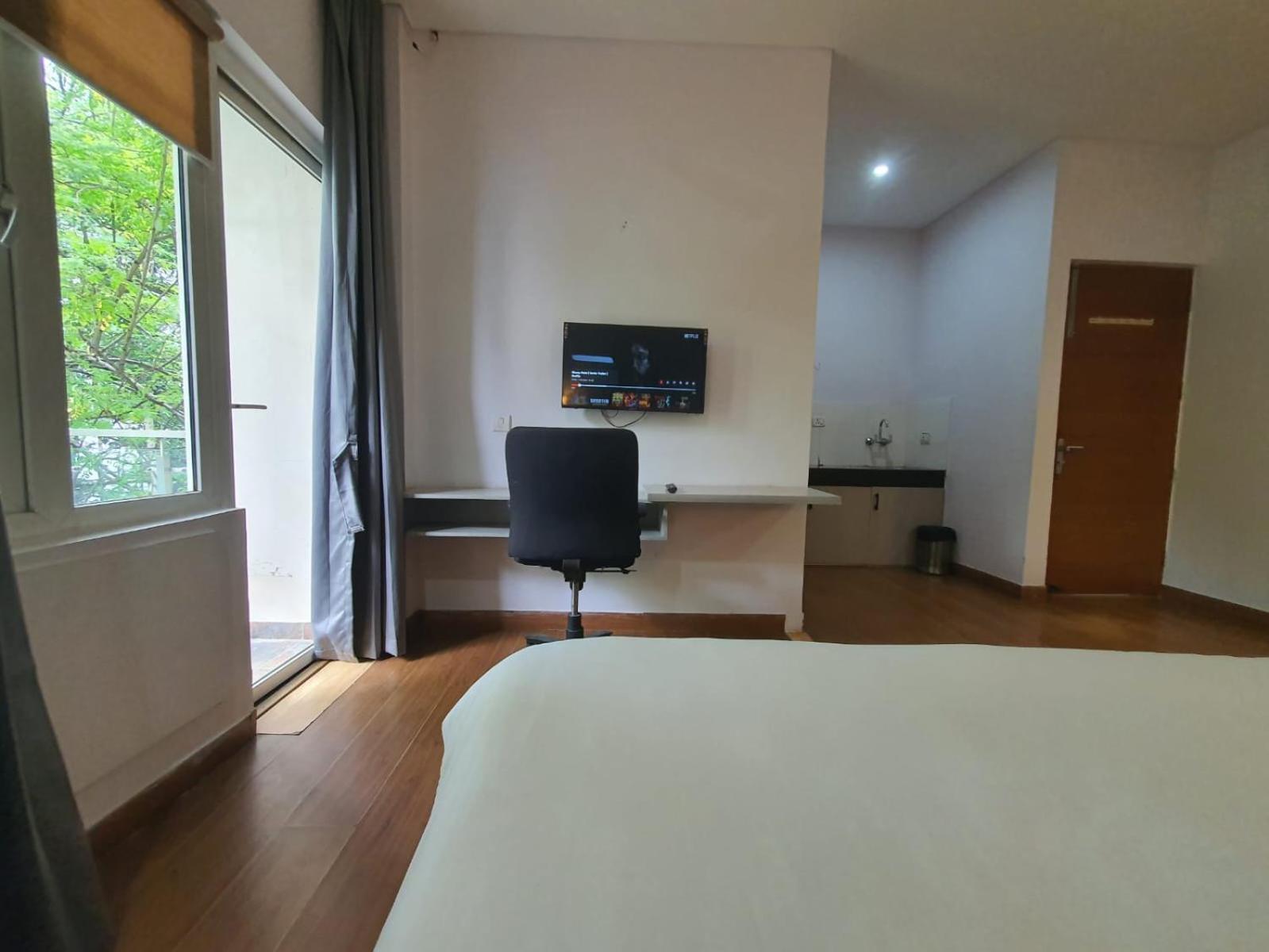 Mallenzo Suites Dlf Phase 1 Γκουργκάον Εξωτερικό φωτογραφία